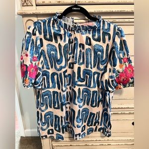 Women's blouse